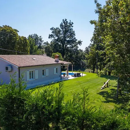 Miana Vikendica
